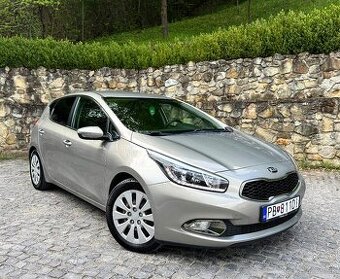 KIA CEED 1.6 GDi BENZÍN