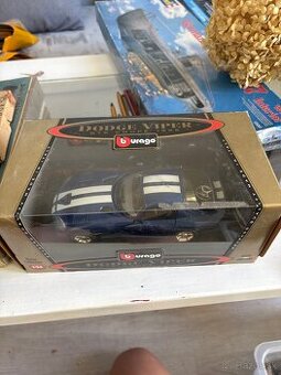 Dodge viper retro autíčko