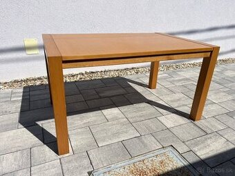 predam roztahovaci stol