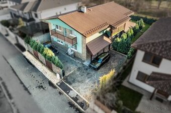 Na predaj veľký rodinný dom v KE - Barca s dvoma bytmi