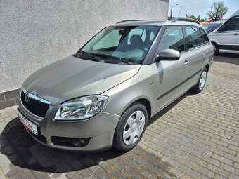 Škoda Fabia II 1,4 i Ambiente Klima ESP Combi 88.000Kč