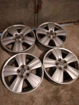 4ks alu disky orig. Vw 5x112 r17