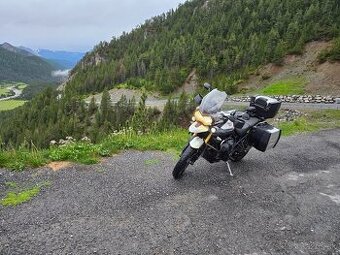 Triumph Tiger 800