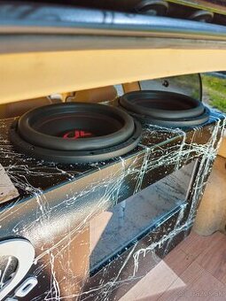 Subwoofer