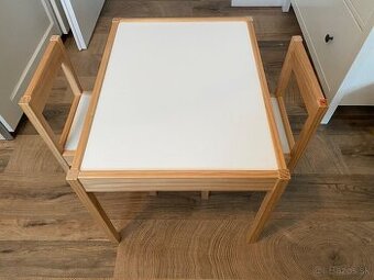Ikea LÄTT stôl a stoličky