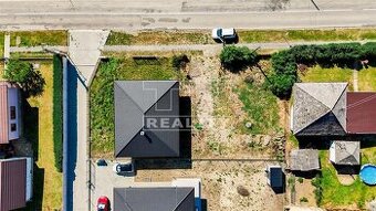 Exkluzívne na predaj pozemok vo Veľkej Doline