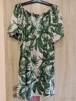 Plážové šaty s tropickou potlačou