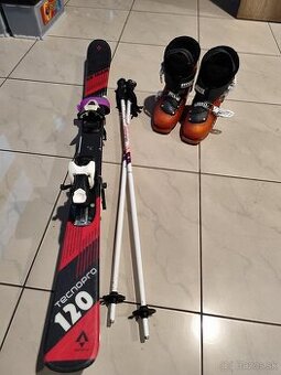 Lyže, lyžiarky,palice. 2x set
