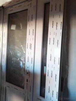 Plastové vchodové dvere