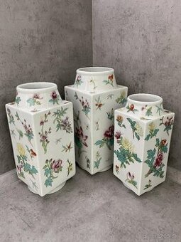 SET TROCH VEĽKÝCH KRÁSNYCH VÁZ, NOVÉ