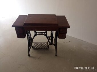 Starožitný nábytok