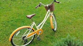 Krásny dámsky bicykel