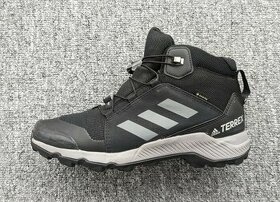 Adidas Terrex Gore-Tex č.38