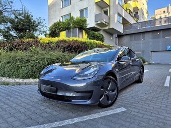 Tesla model 3 Standard range Plus 54kWh
