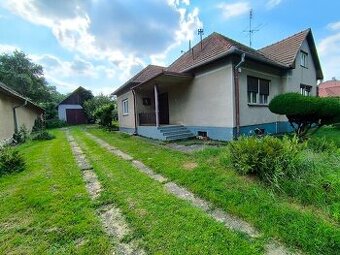 Na predaj RD s obrovským pozemkom v obci Dedinka (okres NZ)