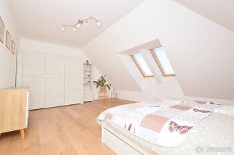 Predaj 2i byt s 7,15 m2 terasou, pivnicou, parkovaním, Rajka