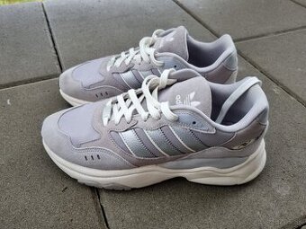 Adidas tenisky malo nosene velkost 44