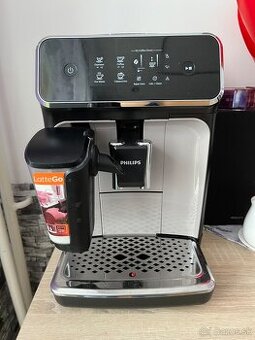 Predám plnoautomatický kávovar Philips LatteGo EP 2235/40 - 1