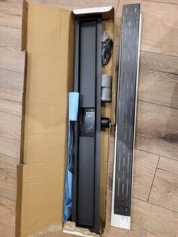 Nerezový žľab do sprchového kúta