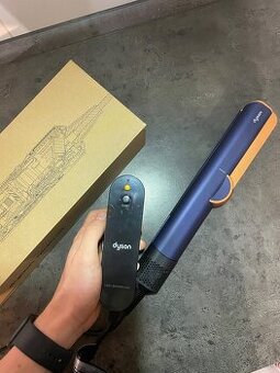 Dyson airstrait prussion blue