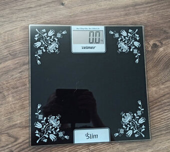 Osobná váha Zelmer.