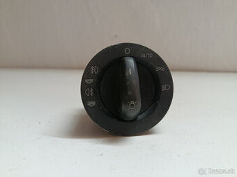 vypinac svetiel Audi A6 4F1941531D 20€