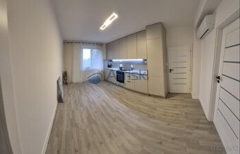 SUPER PONUKA - NOVO KOMPLETNE ZREKONŠTRUOVANÝ 4IZB. BYT - RA