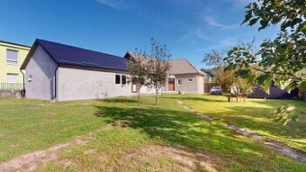 Priestranný dom na bývanie aj podnikanie Hontianske Tesáre - 1