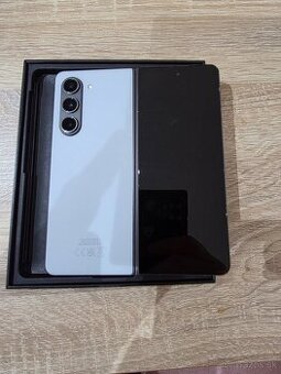 Samsung galaxy z fold 5