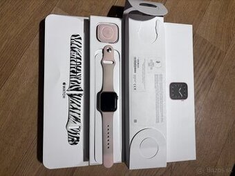 Apple Watch series 5 pink gold