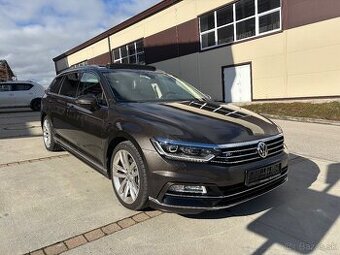 Volkswagen Passat B8 rline 2.0tdi 4motion Webasto ACC Pano