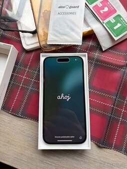 Apple iPhone 15, 128 gb, green