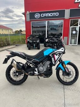 CFMOTO 450 MT R
