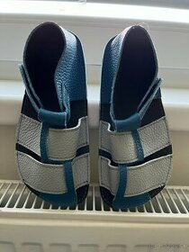 NOVÉ Barefoot papučky/sandálky koža 19,5 x 8cm