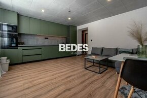 BEDES | Kompaktný 2i byt na Starom sídlisku, zariadenie
