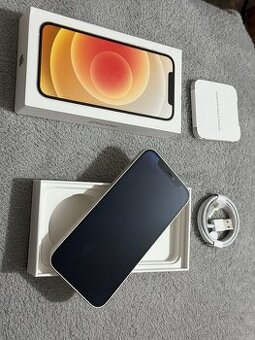 Predám Apple iPhone 12 128GB Silver Minimálne známky