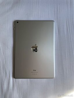 iPad 9. generácie (64 GB, WiFi)