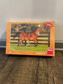 Puzzle s motívom koní 300 XL