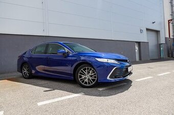 Toyota Camry 2.5i