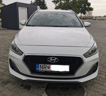 Hyundai i30 1.6 CRDi