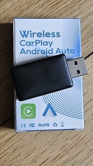CarPlay / Android Auto USB adaptér