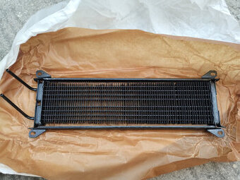 UAZ 469:nový originálny chladič oleja