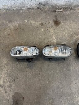 Predné svetla golf 4