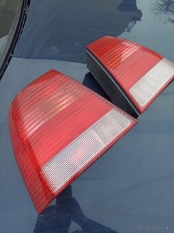 Zadne svetlá VW Bora sedan