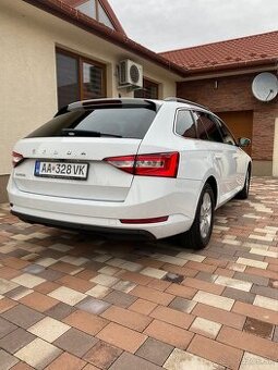 Škoda Superb Combi 2.0 TDI A7 | Virtual Cockpit