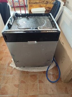 Vstavaná umývačka riadu