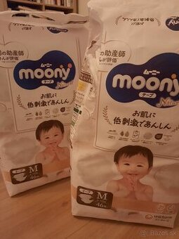 Plienky Moony NATURAL M