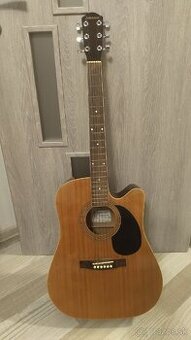 Predám klasicku gitaru.