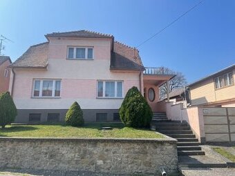 Rodinný dom, Dubovce