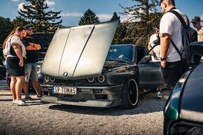 BMW E30 1JZ